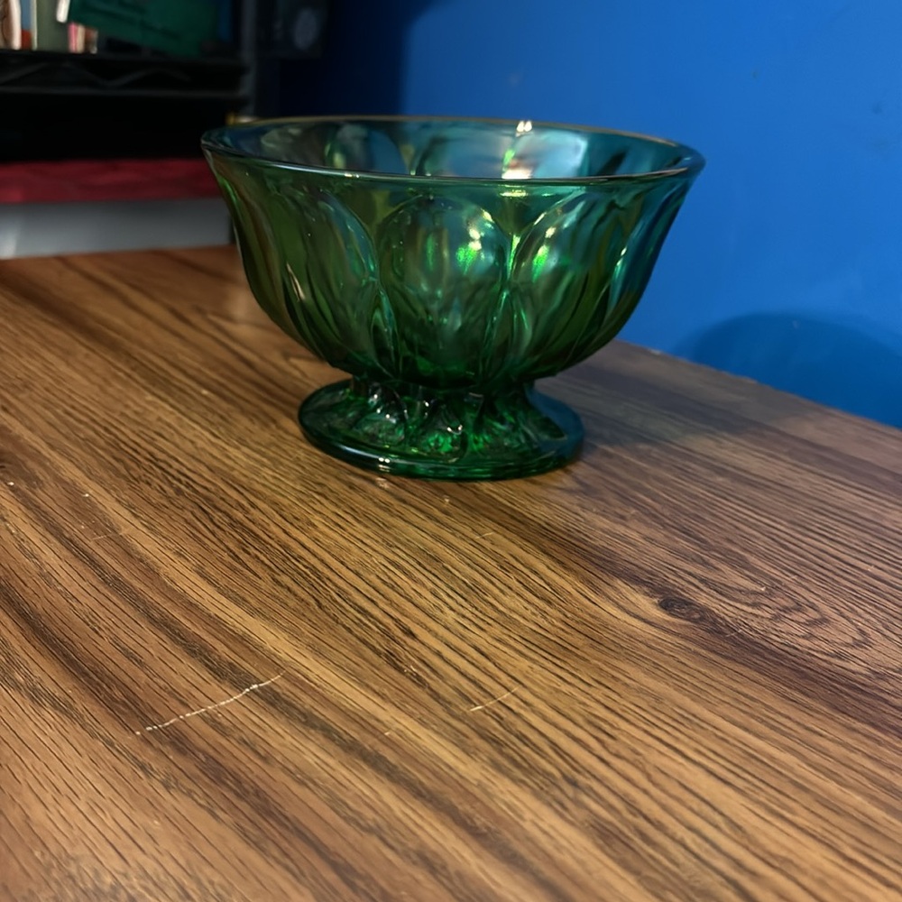 Small Round Green Clear Coffee Table Fruit Bowl Knick Knack Jewelry Ring Holder - Picture 5 of 16
